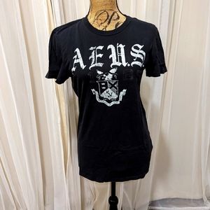 American Eagle black T-shirt